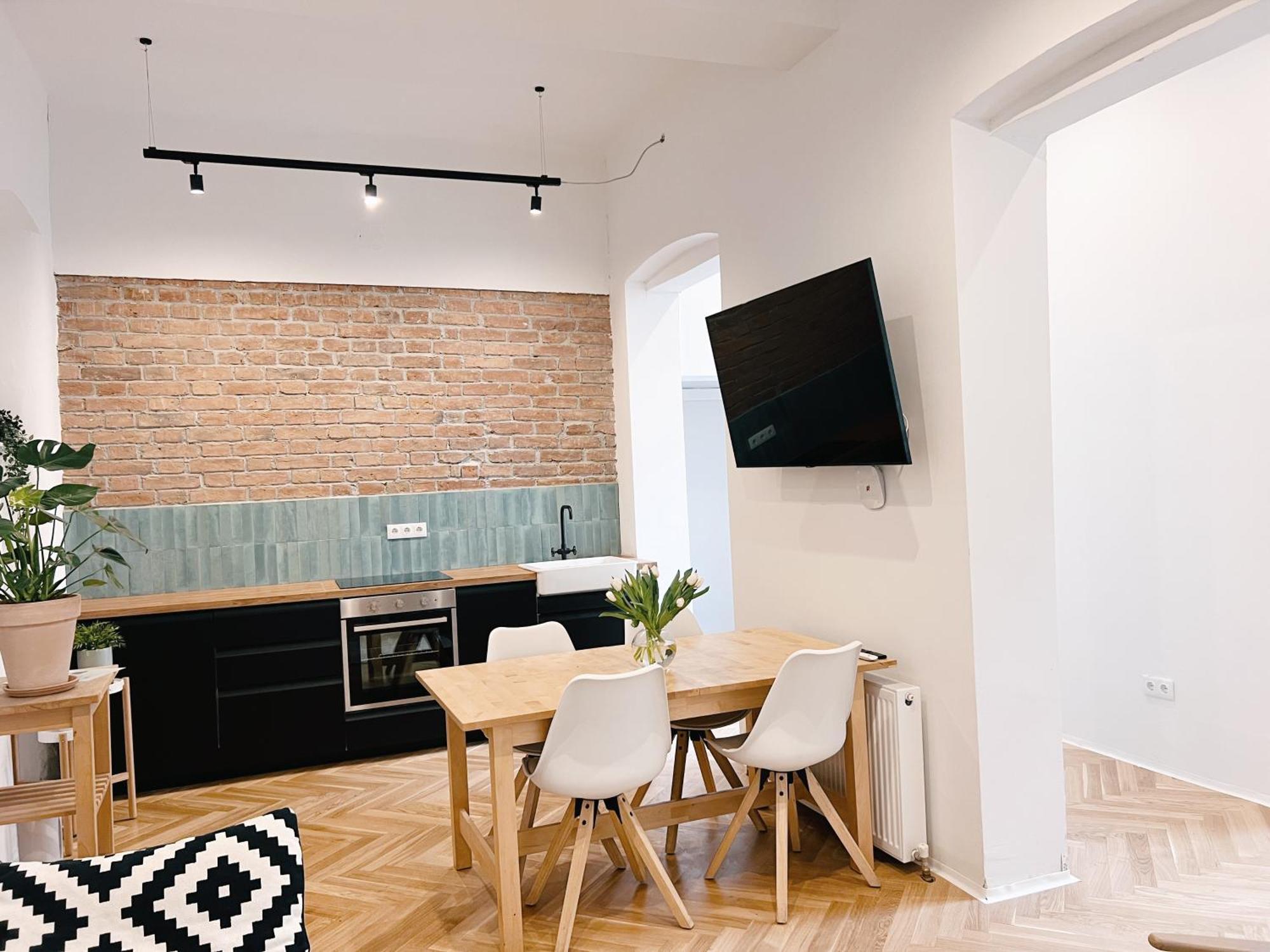 Central Loft Apartment Near Belvedere Castle Виена Екстериор снимка