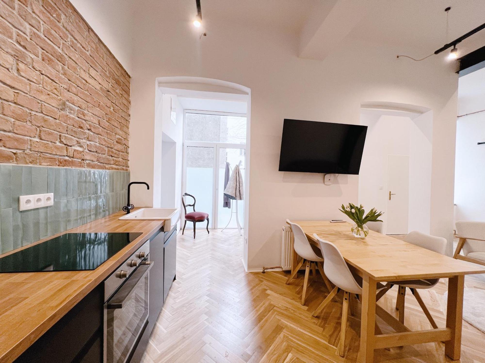 Central Loft Apartment Near Belvedere Castle Виена Екстериор снимка
